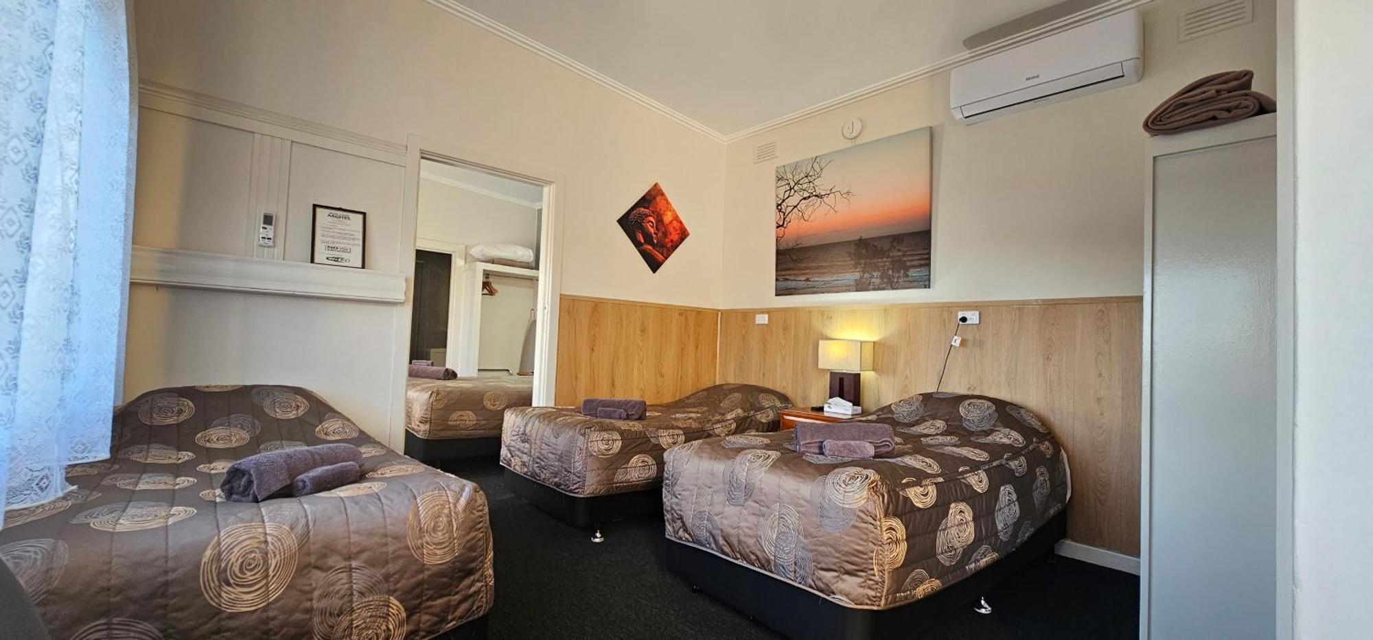 Blue Lake Motel Mount Gambier Eksteriør bilde