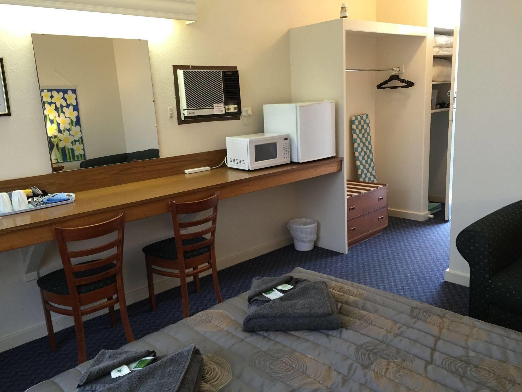 Blue Lake Motel Mount Gambier Eksteriør bilde